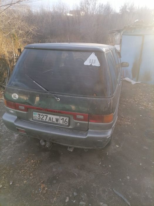 Продам нисан прерия