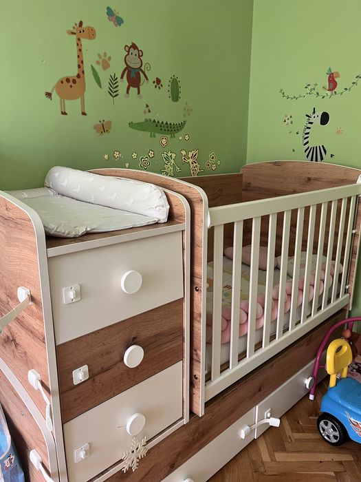 Детско трансформиращо се легло