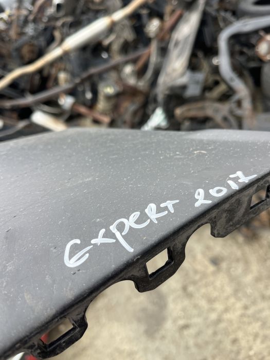 Броня Peugeot Expert 8 бр