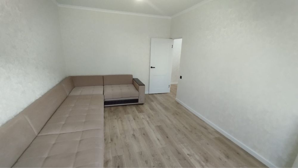 Диван угловой 4 метровый