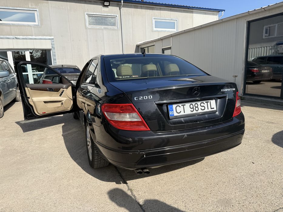 Mercedes C class w204 c200
