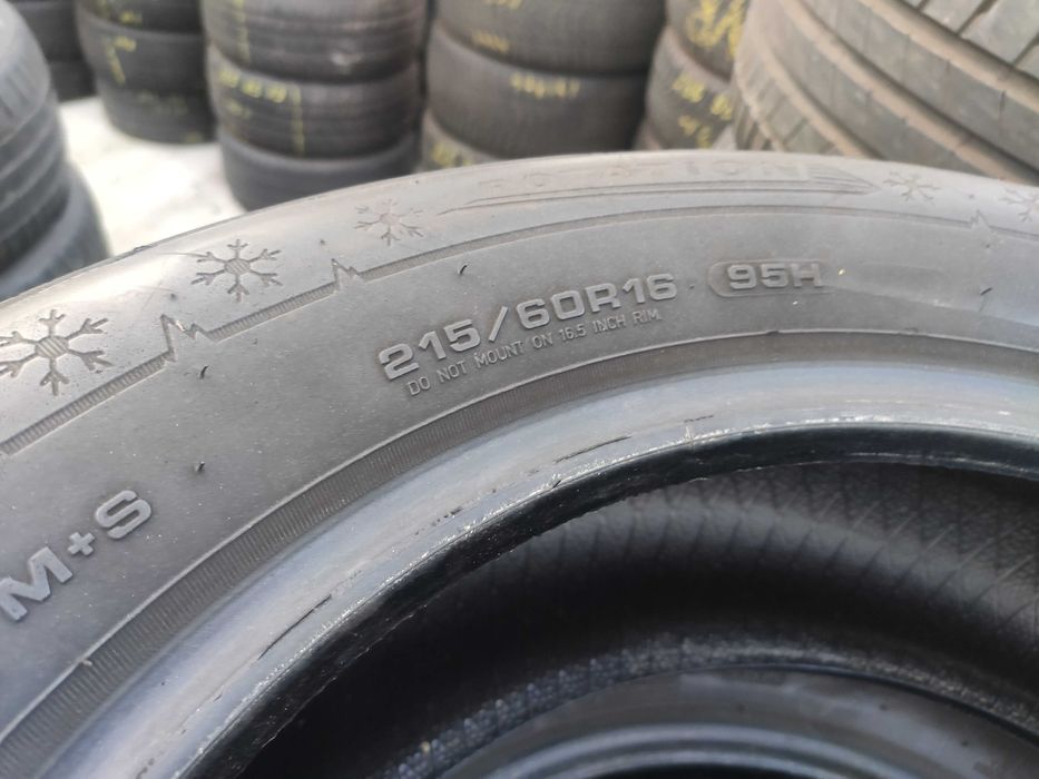 4бр Зимни гуми 215 60 16 - Dunlop