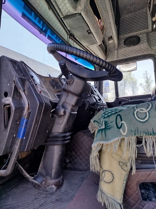 Продам тягач MAN