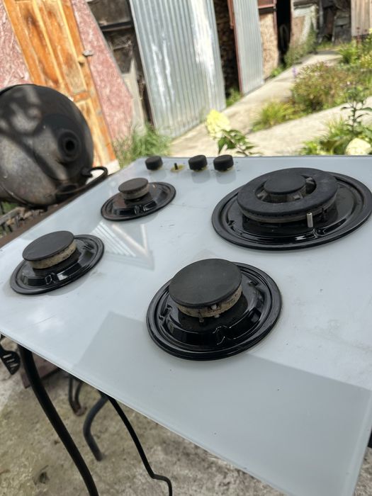 Продам газовую варочную поверхность HANSA