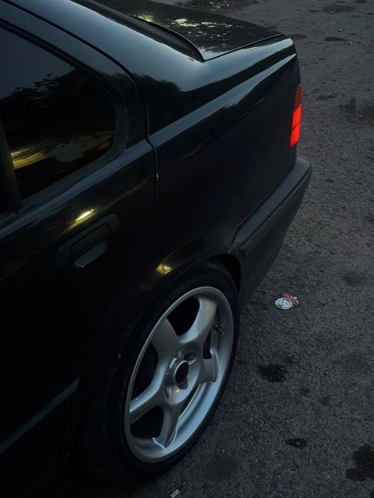 Диски на BMW E34