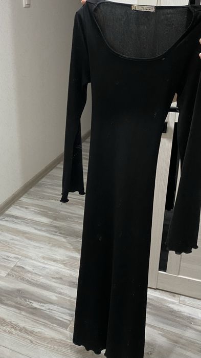 продам платье за 7000 тг
