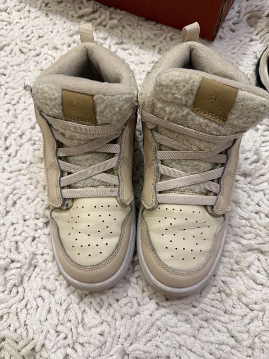 Детская обувь размер 33-34.