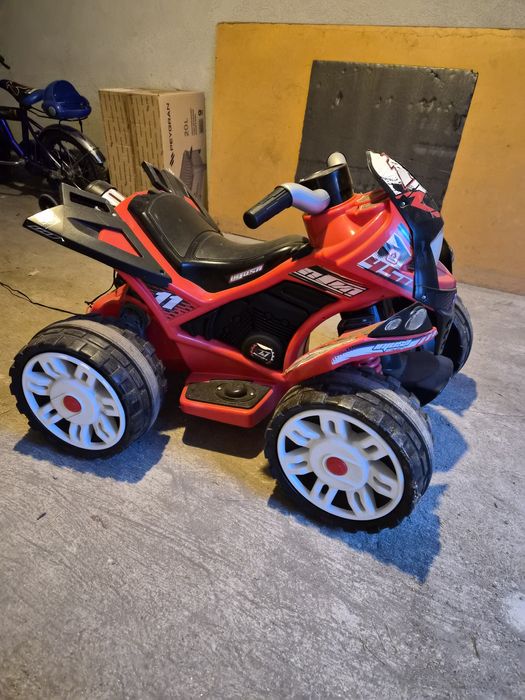 Детско Atv injusa