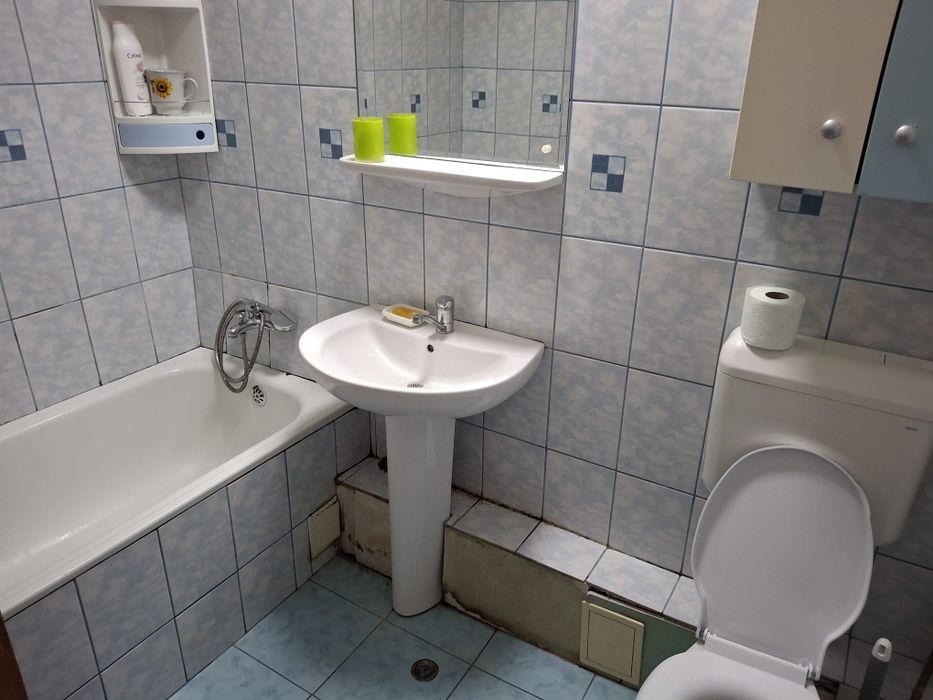 Vând apartament 2 camere zona Mărgeanului