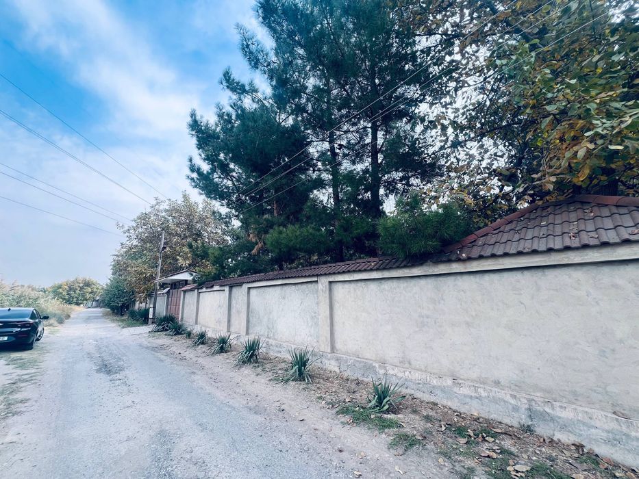 Dacha sotiladi Qibray nabrichniy