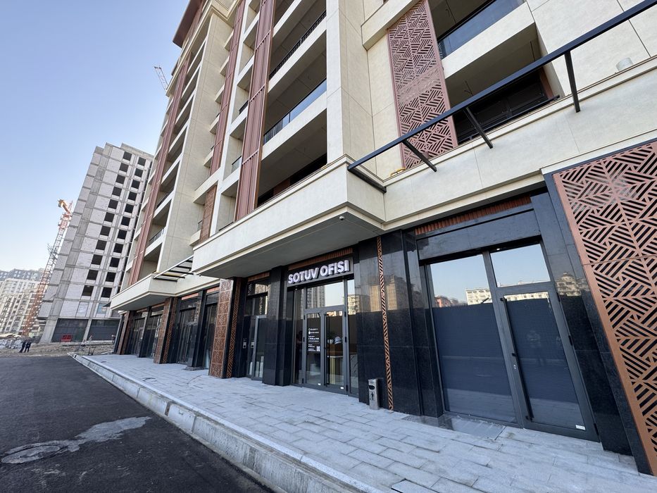 Яккасарай тойхона - Продается нежилое помещение в Новостройке 206м2