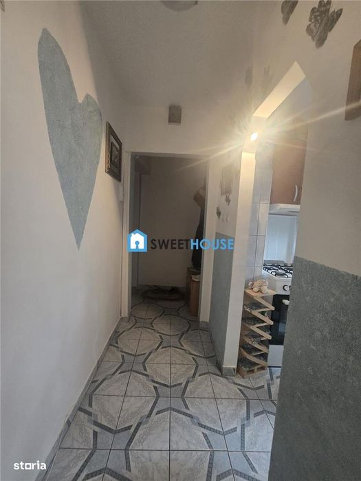Apartament 2 camere, cartierul Florilor, etaj 2 — fotografia 1