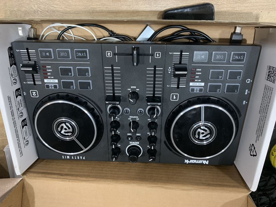 диджейский пульт numark