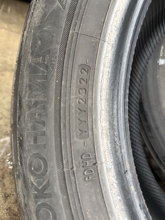 Летни гуми 4 бр. Yokohama BluEarth-XT AE61 225/60 R18 (DOT 2322)