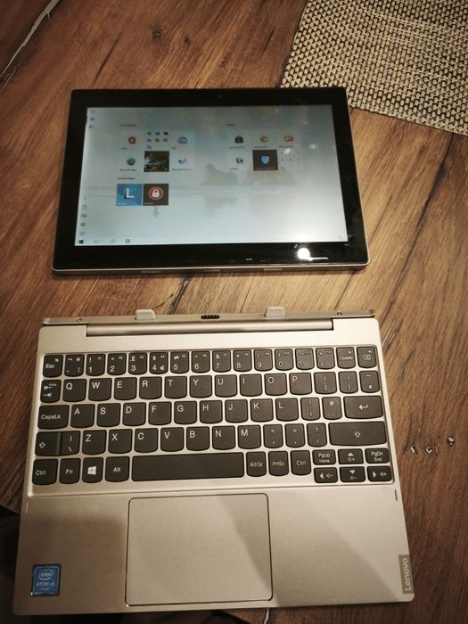 Лаптоп леново компютър lenovo tablet таблет Бланшет