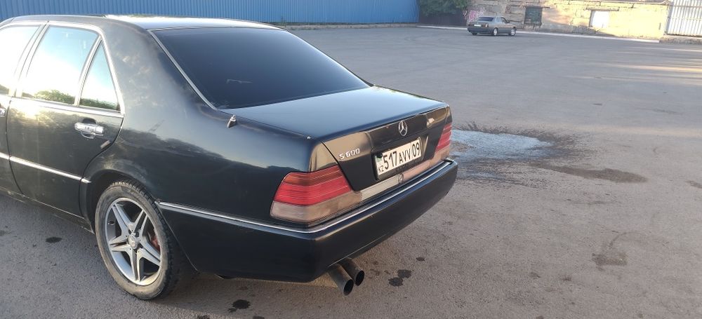 Продам мерседес 140