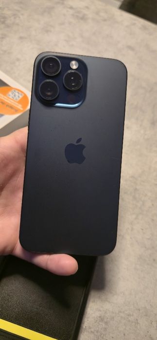 Iphone 15 pro max 512