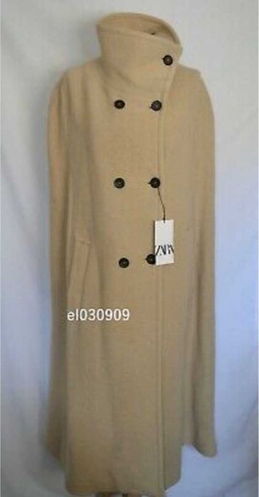 Pelerina capa  ZARA din lana 52% . Masura L.