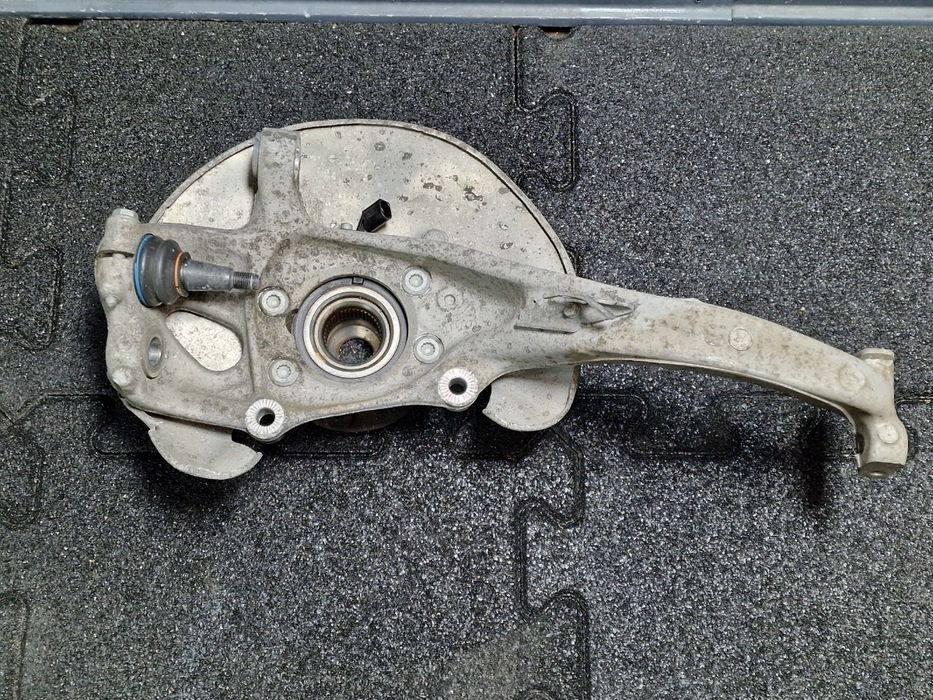 Fuzeta Dreapta Fata Audi A6 Iv Avant 4G5, C7, 4Gd 2011 - 2018 2.0