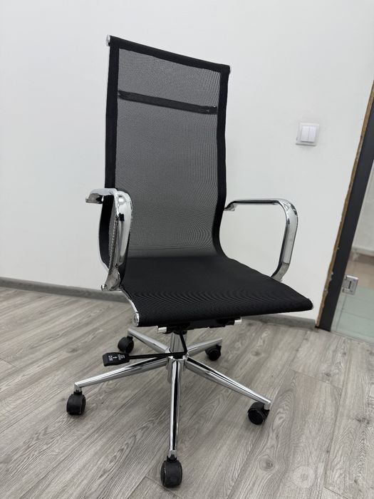 Ofis uchun tayyor mebel