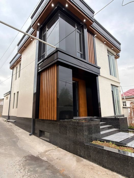 Срочно Срочно продаётся ЛЮКС Дом самом центре города