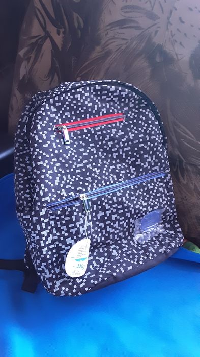 Ghiozdan nou cu 1 compartiment