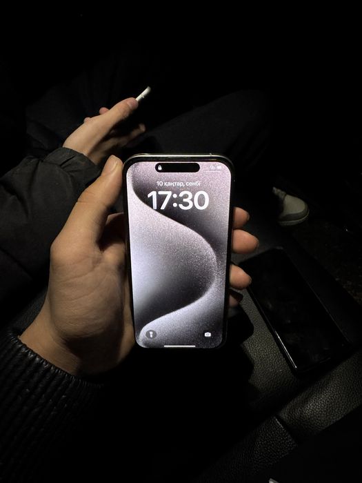 Iphone 15pro серый