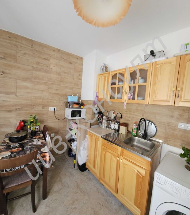 Продава се Тристаен апартамент в Велико Търново, Бузлуджа - 80 кв.м за 829 €/кв.м - Снимка #2