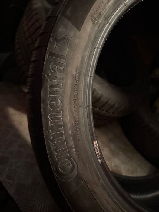 Зимни гуми Continental 285/45R21 DOT 2018