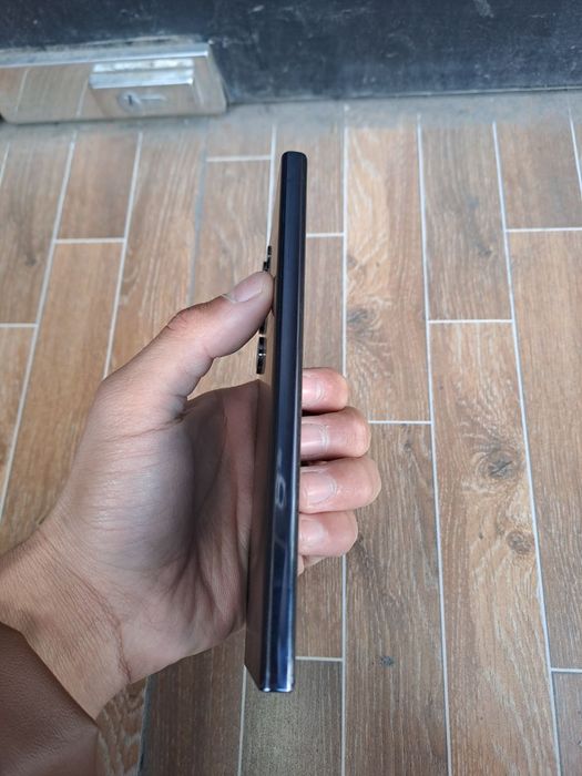 Samsung s 23 ultira ideal ochilmagan radnoy 12 256 tali