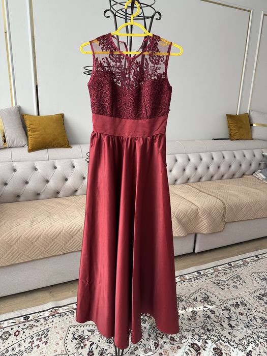 Продам выпускное платье