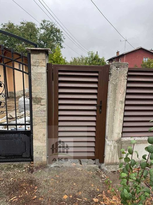 Портални и пешеходни врати