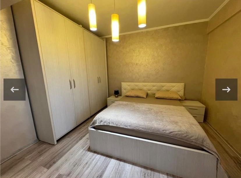 Proprietar vand apartament