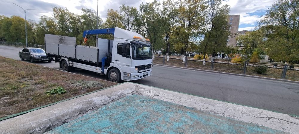 Продаю обтекатель на Mercedes atego