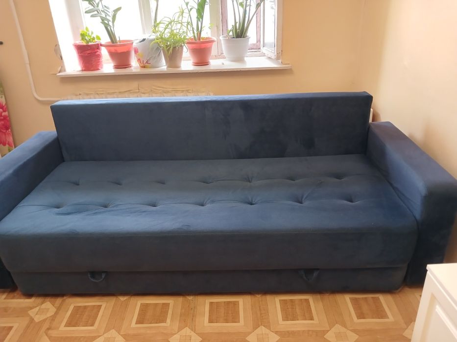 Продам диван в хорошем состоянии