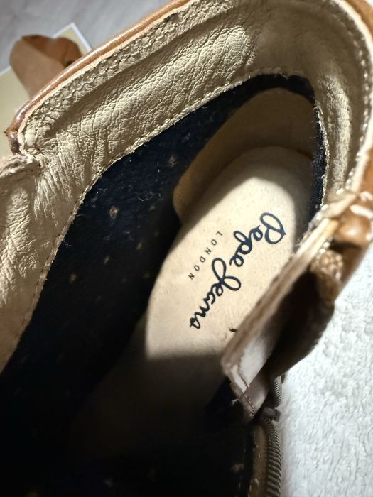 Велурени боти  Pepe Jeans