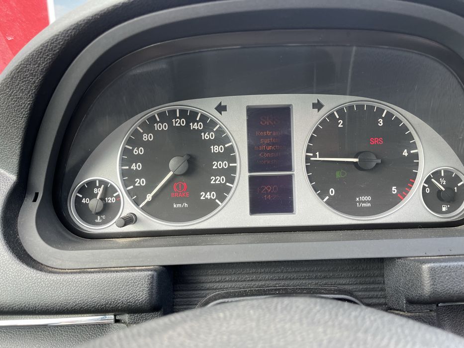 Piese mercedes b 180 cdi