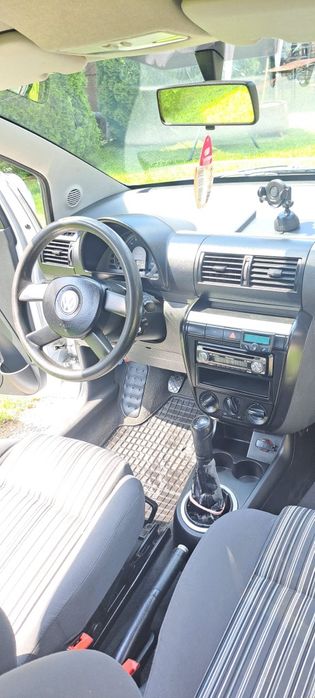 VOLKSWAGEN FOX 2005 — imagine 2
