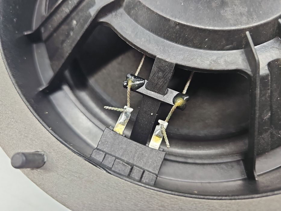 Boxa stanga fata AUDI Q5 (8RB) [Fabr 2008-2016] 8R0035415A