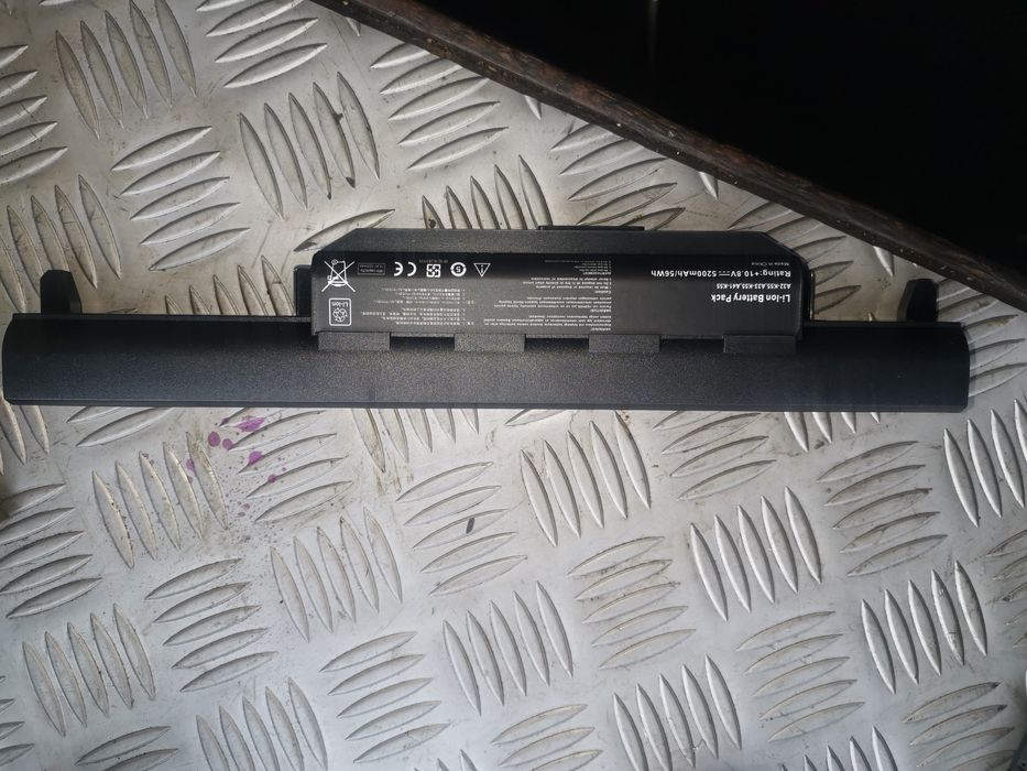 Лаптоп ASUS X55C ЗА Части!!!