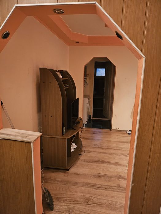 Vând apartament 2 camere!