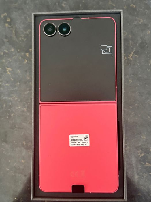 Samsung Galaxy Z Flip7, 512GB, Coralred