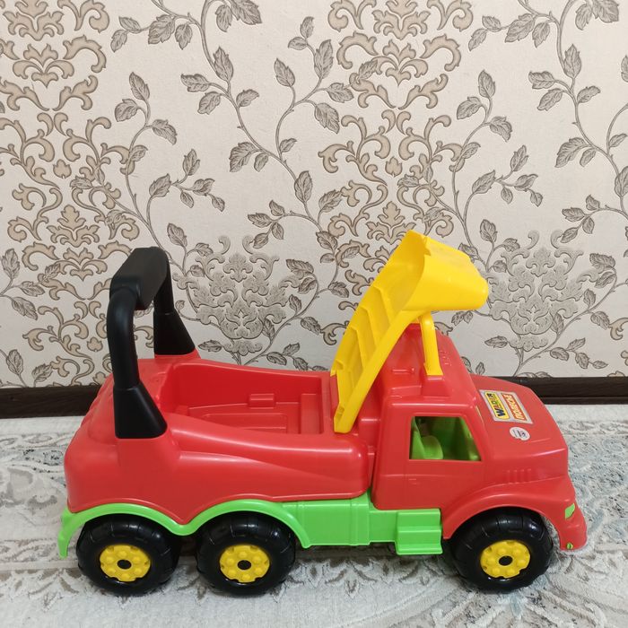 Срочно продается детская машина