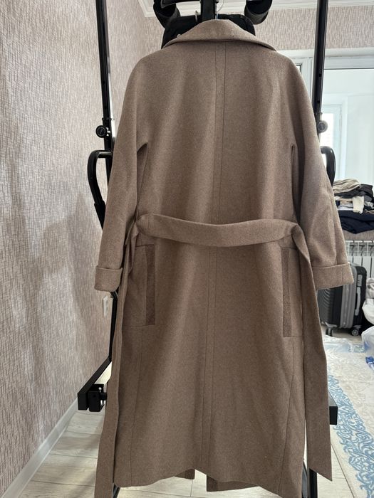 Теплое длинное пальто