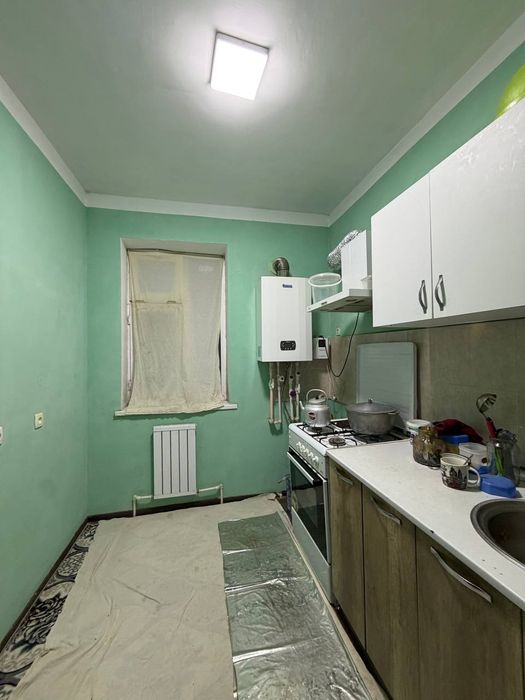 Srochniy 2xona kvartira sotiladi