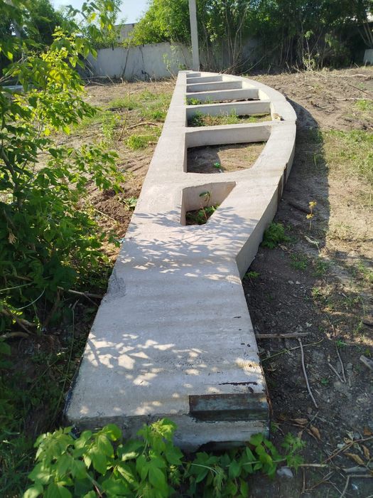 Продам фермы бетоные 24метра