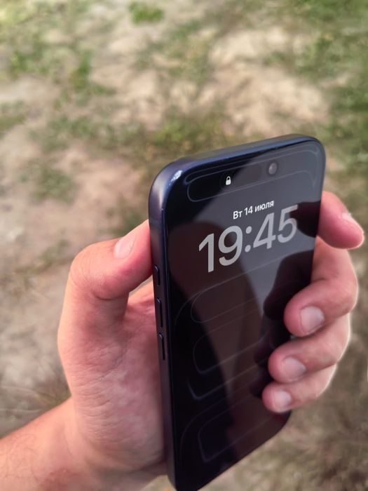 iPhone 17 pro 256gb blue
