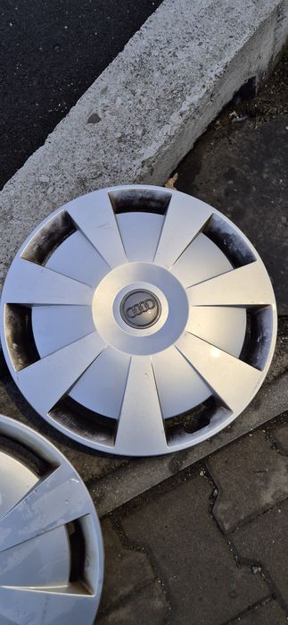 Capace roti Audi originale R16
