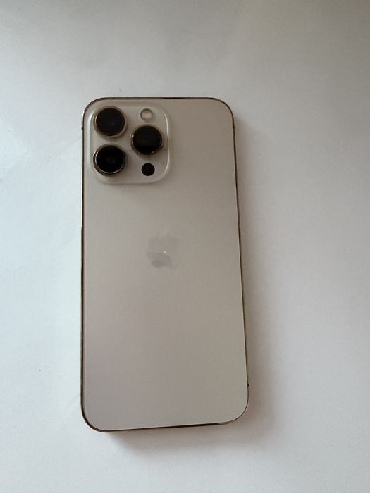 Vand Iphone 13 PRO Gold, 128 GB, Gold-Iphone 13, 128 GB  albastru