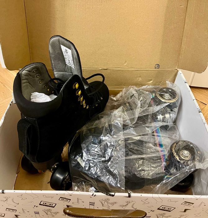 Ролкови кънки BTFL + подаръци